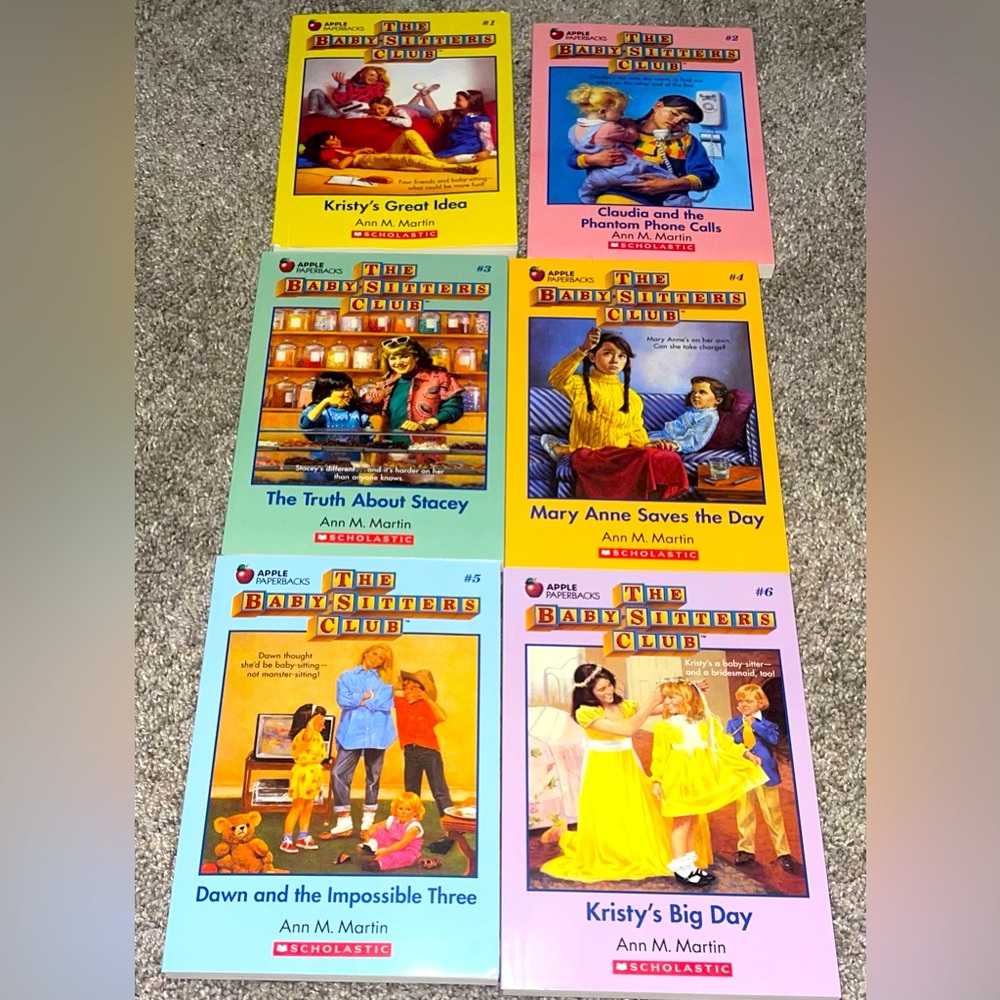 The Babysitters Club lot of 6 paperback books plus storage tin